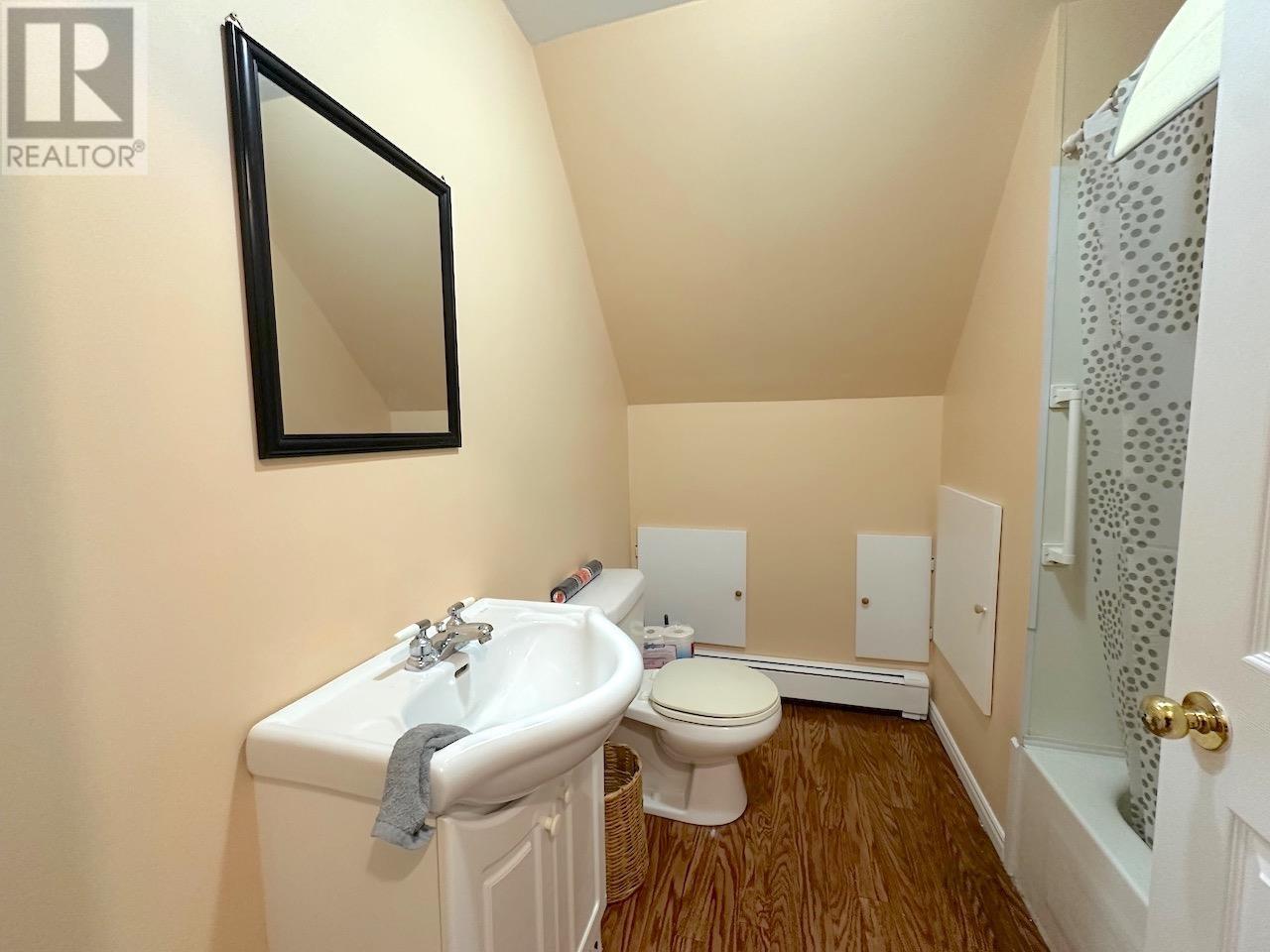 17 PAQUET Avenue - 21