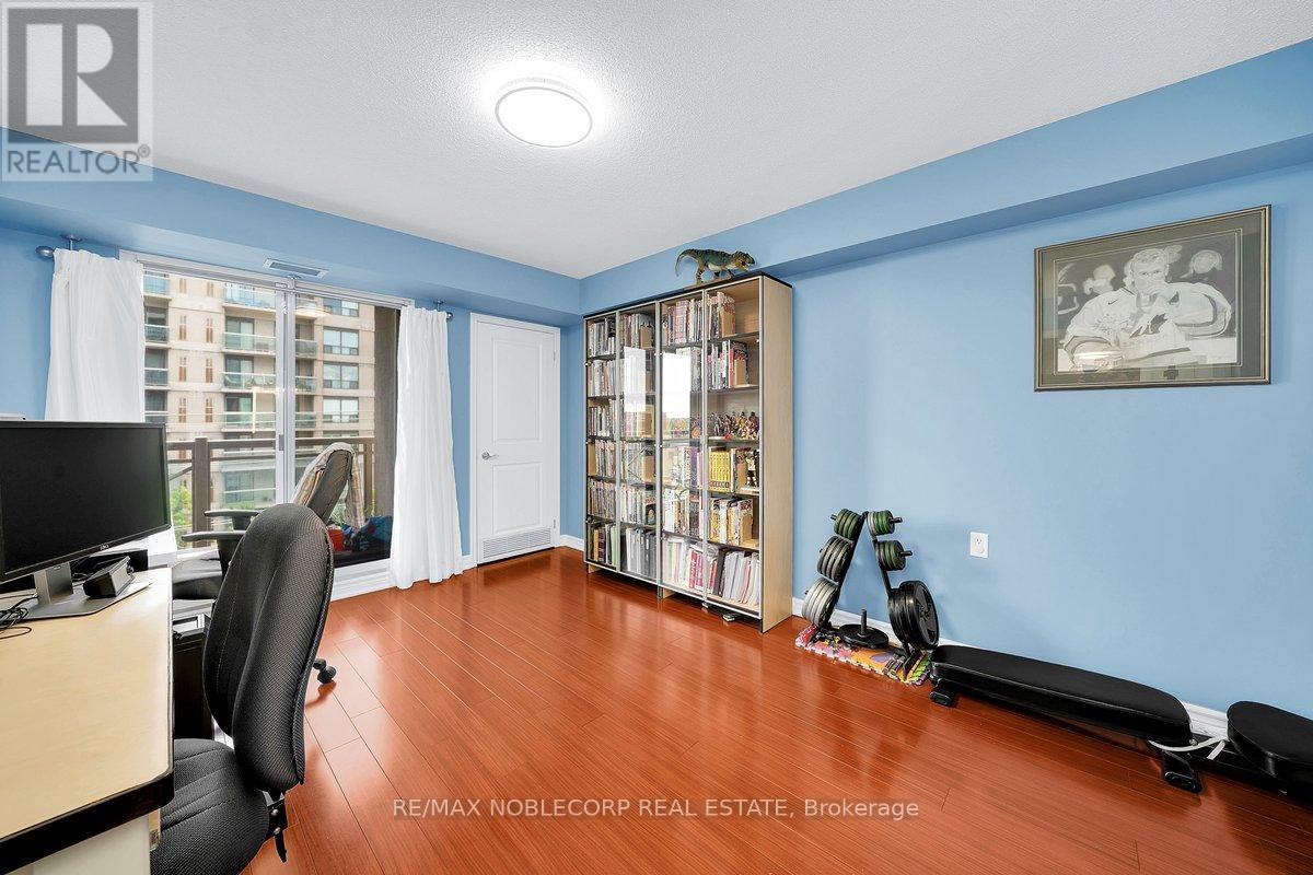 #508 920 SHEPPARD AVENUE W - 19