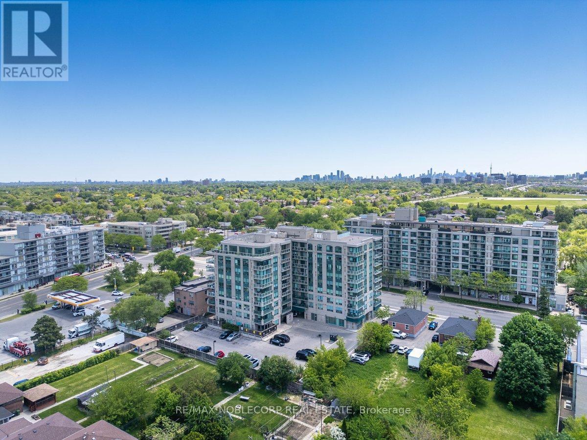 #508 920 SHEPPARD AVENUE W - 4
