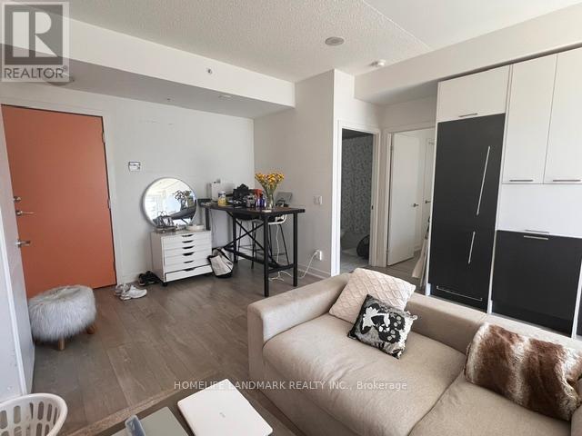 #1906 30 NELSON STREET - 5