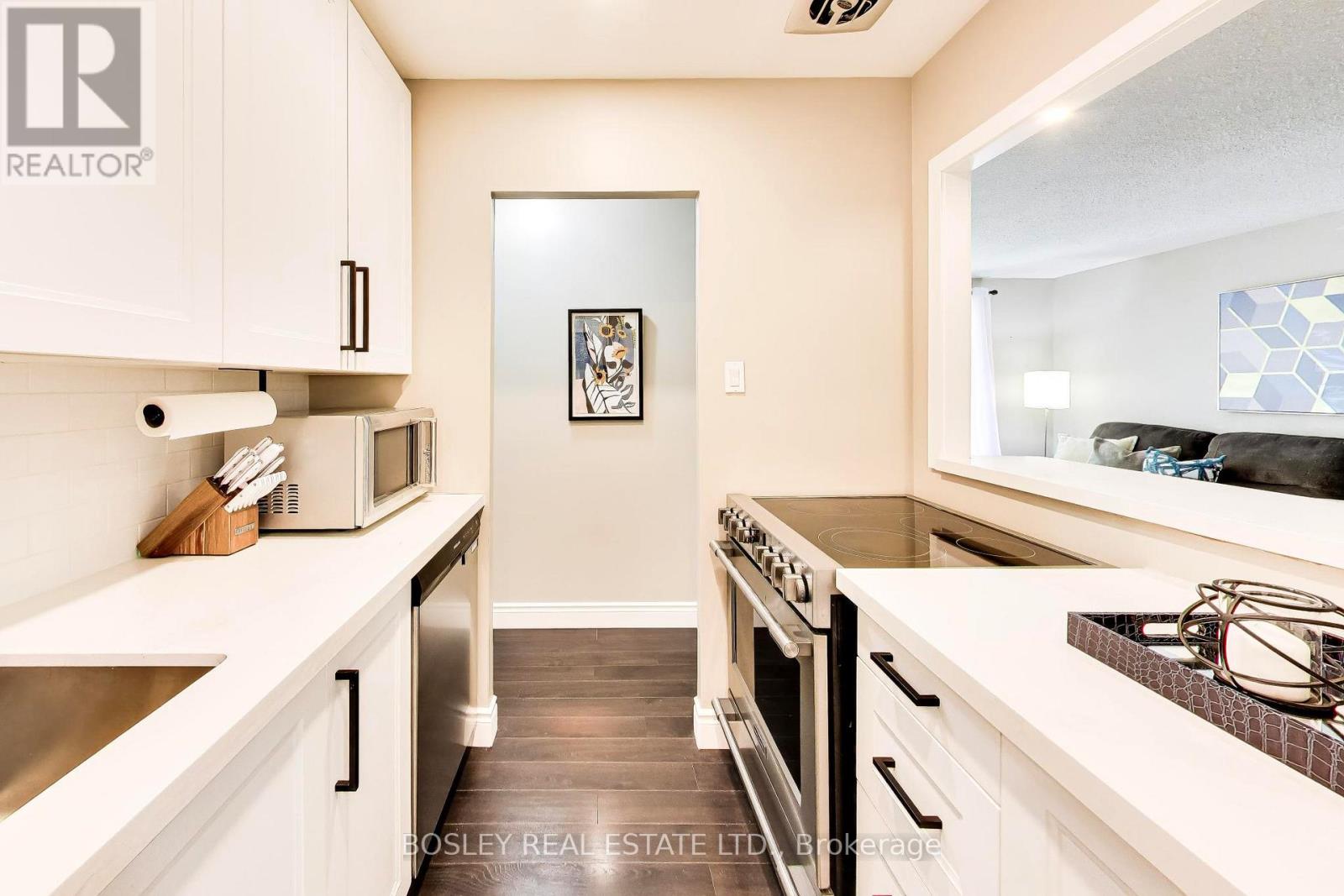 #103 1690 VICTORIA PARK AVENUE - 8