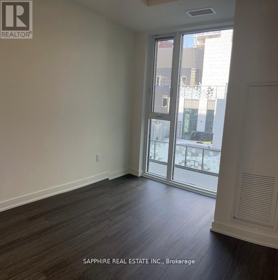 #414 425 FRONT STREET E - 14