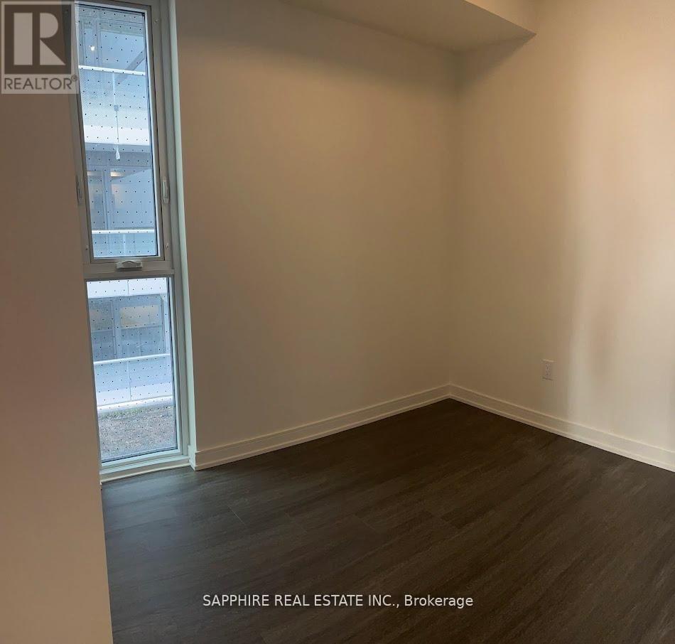 #414 425 FRONT STREET E - 18