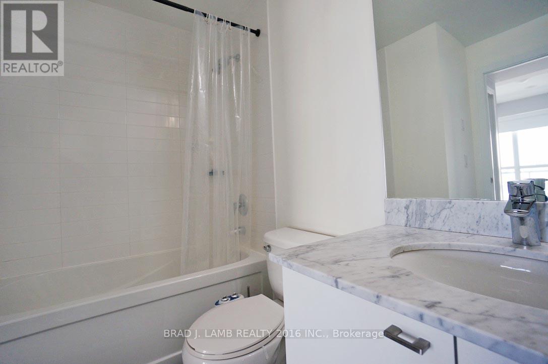 #2211 51 EAST LIBERTY STREET - 11
