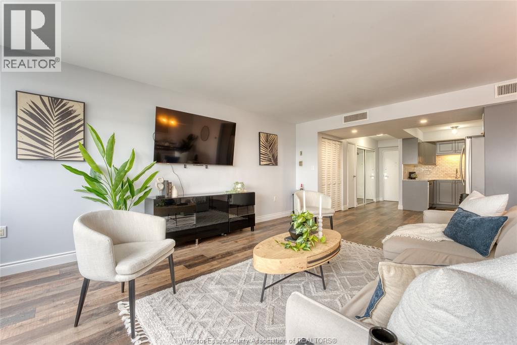 #2103 380 PELISSIER STREET - 6