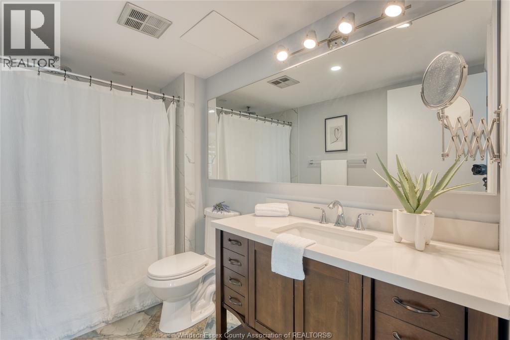 #2103 380 PELISSIER STREET - 17