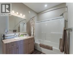 4898 Telqua Drive, 108 Mile Ranch, BC V0K2Z0 Photo 26