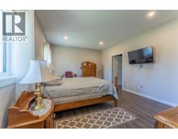 4898 Telqua Drive, 108 Mile Ranch, BC V0K2Z0 Photo 25