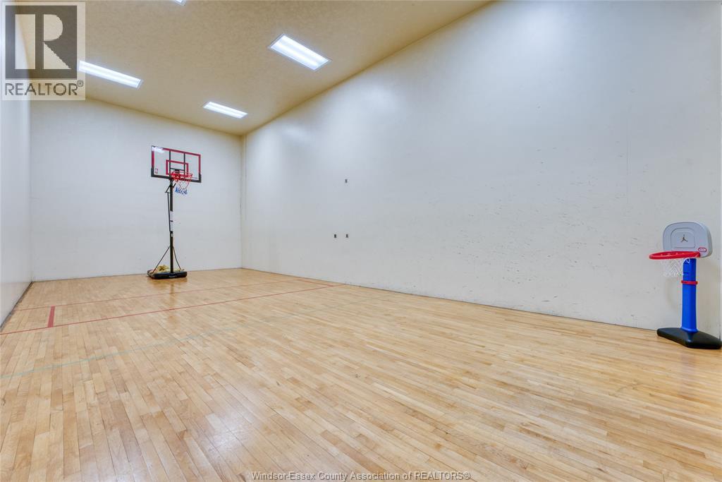 #2103 380 PELISSIER STREET - 33