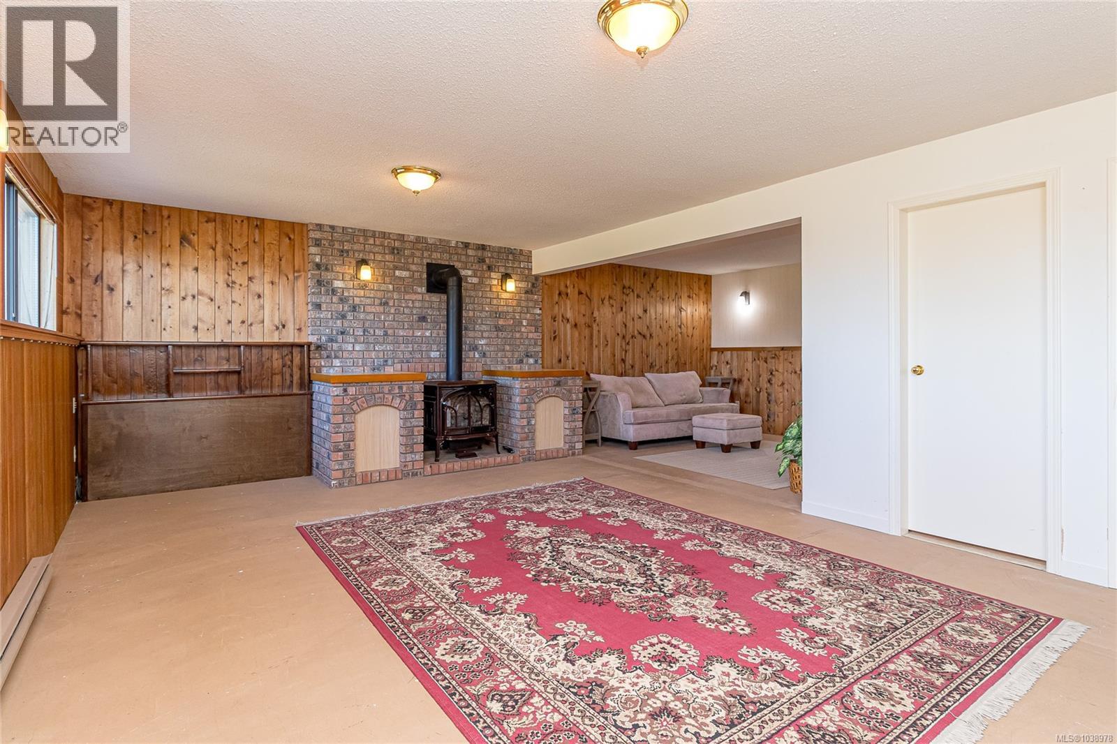 1398 Haida Rd, Duncan