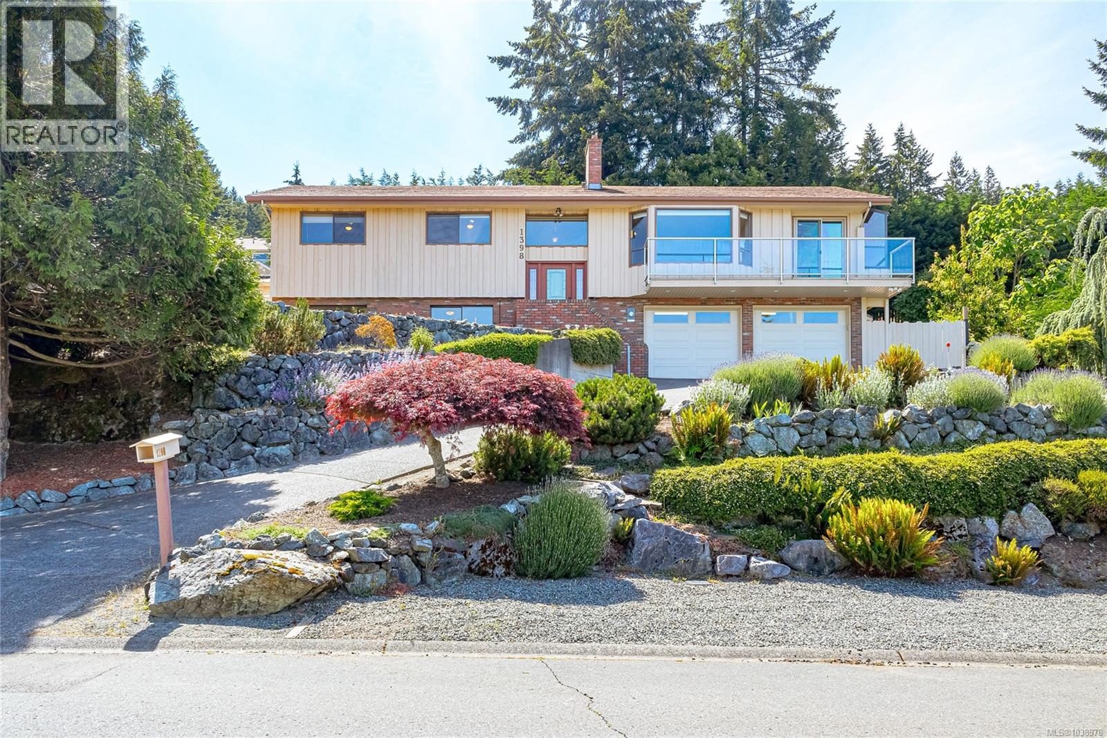 1398 Haida Rd - 48