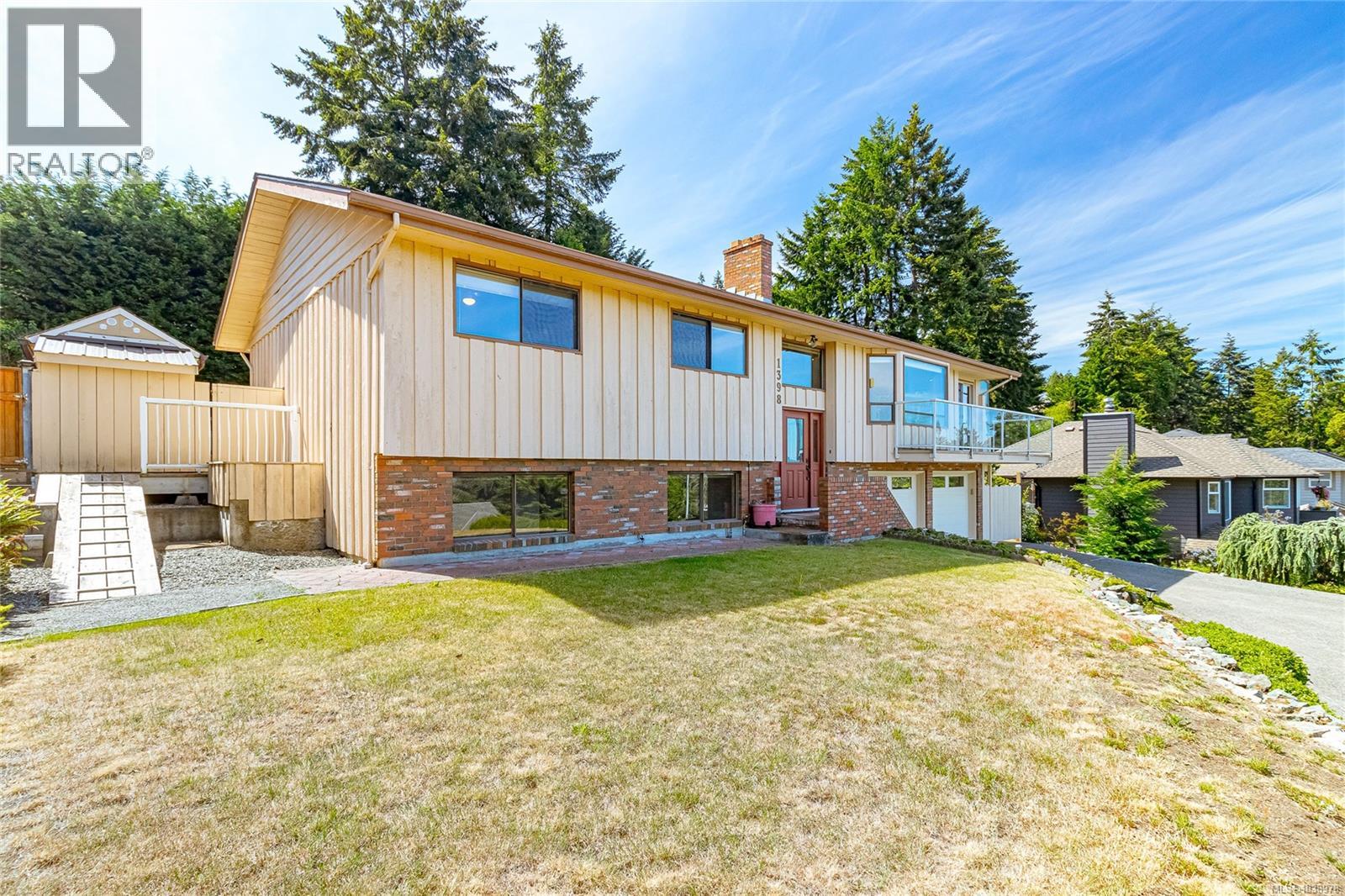 1398 Haida Rd, Duncan