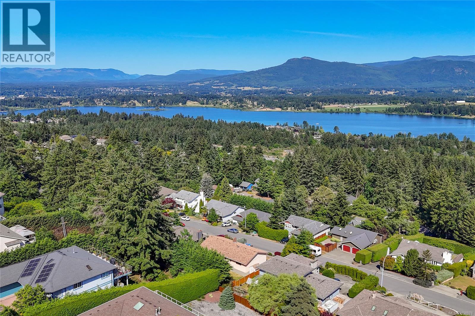 1398 Haida Rd - 54