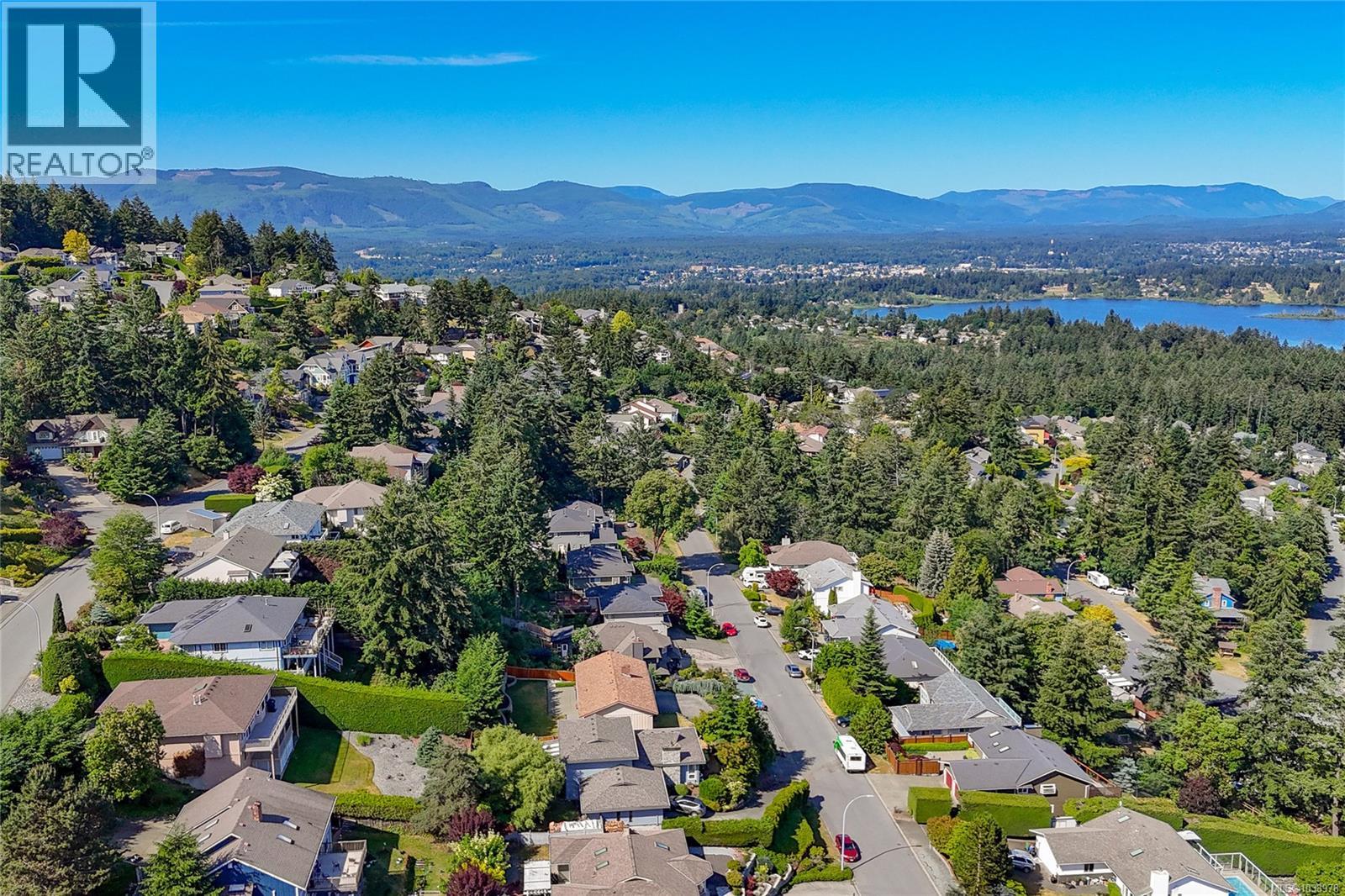 1398 Haida Rd - 55