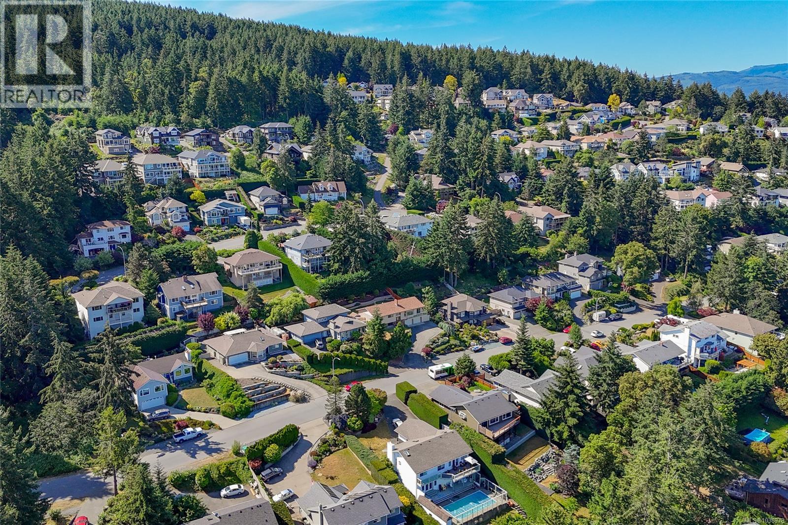 1398 Haida Rd - 56