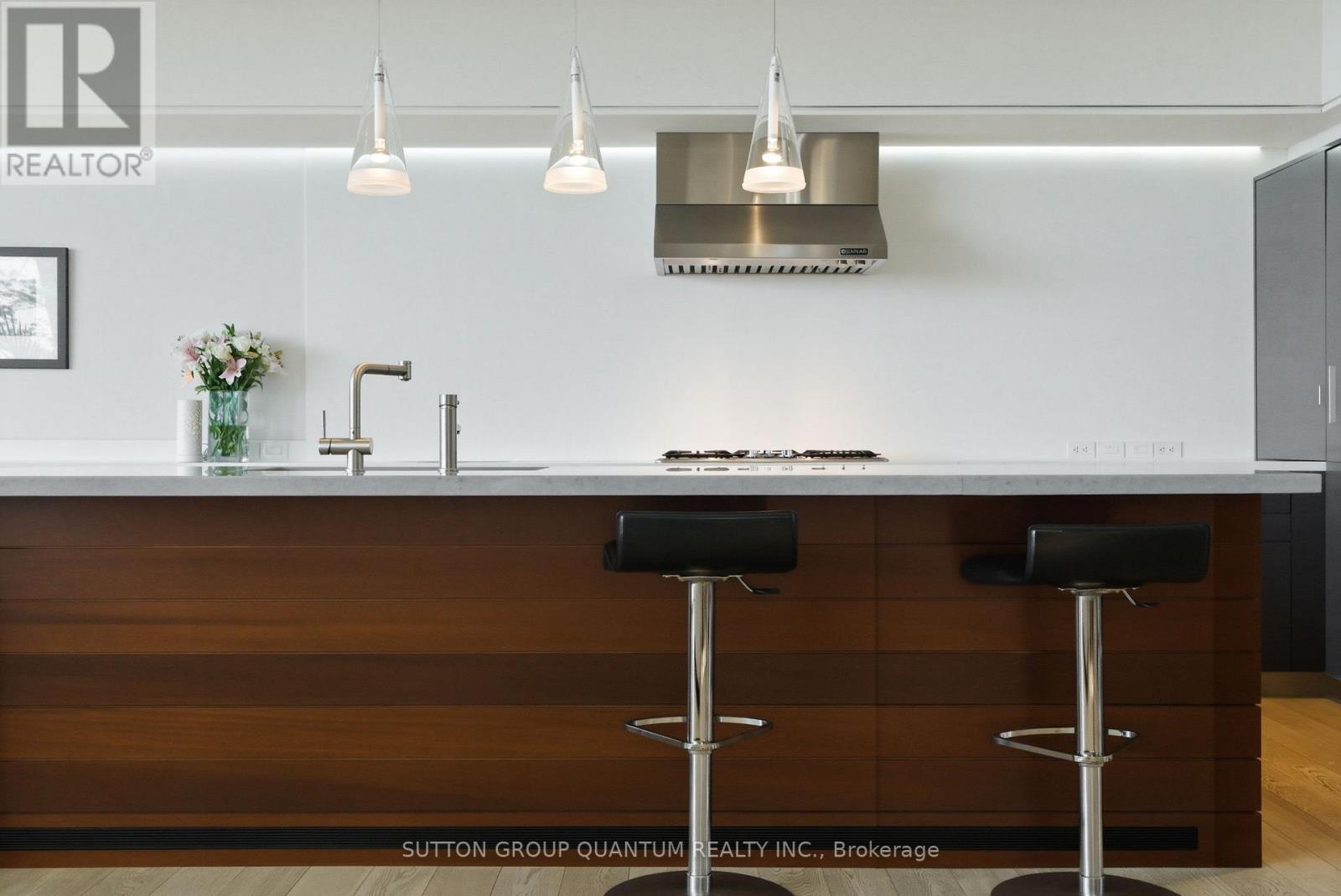 23 CRESCENTWOOD ROAD - 31