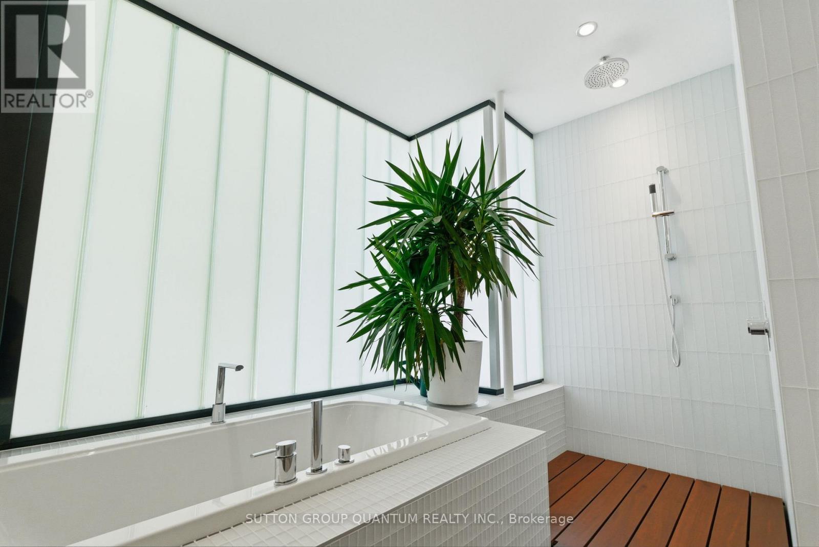 23 CRESCENTWOOD ROAD - 43