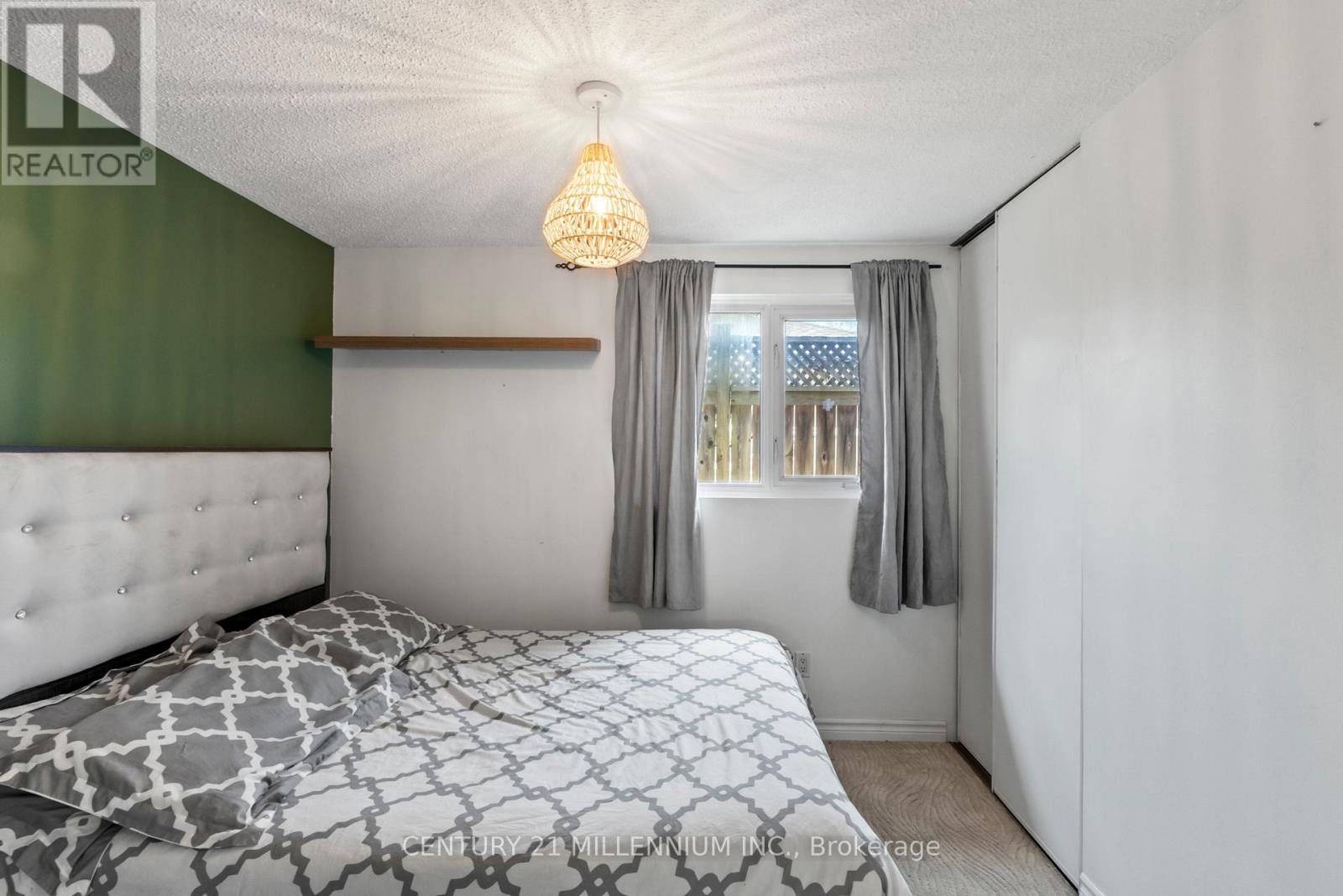 796 GRANDVIEW DRIVE - 16