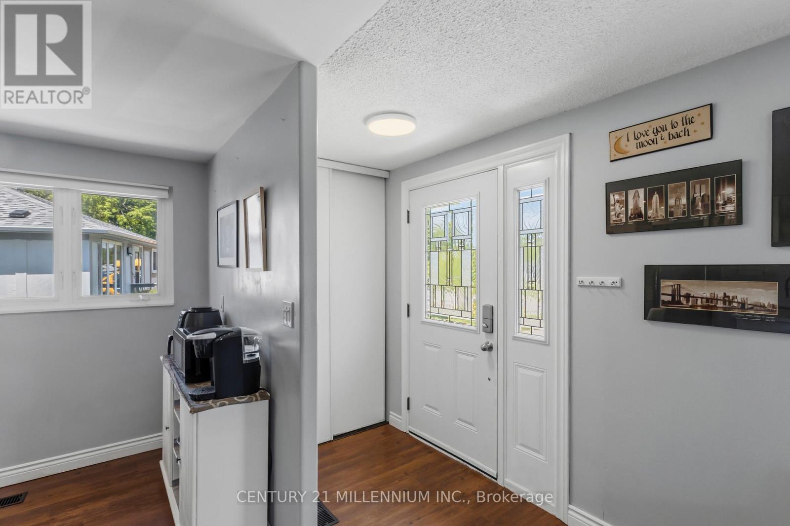 796 GRANDVIEW DRIVE - 6