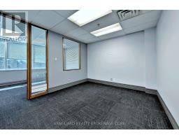 240 - 7050 Weston Road, Vaughan, ON L4L8G7 Photo 7