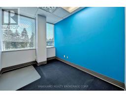 240 - 7050 Weston Road, Vaughan, ON L4L8G7 Photo 13