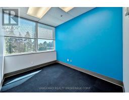240 - 7050 Weston Road, Vaughan, ON L4L8G7 Photo 8