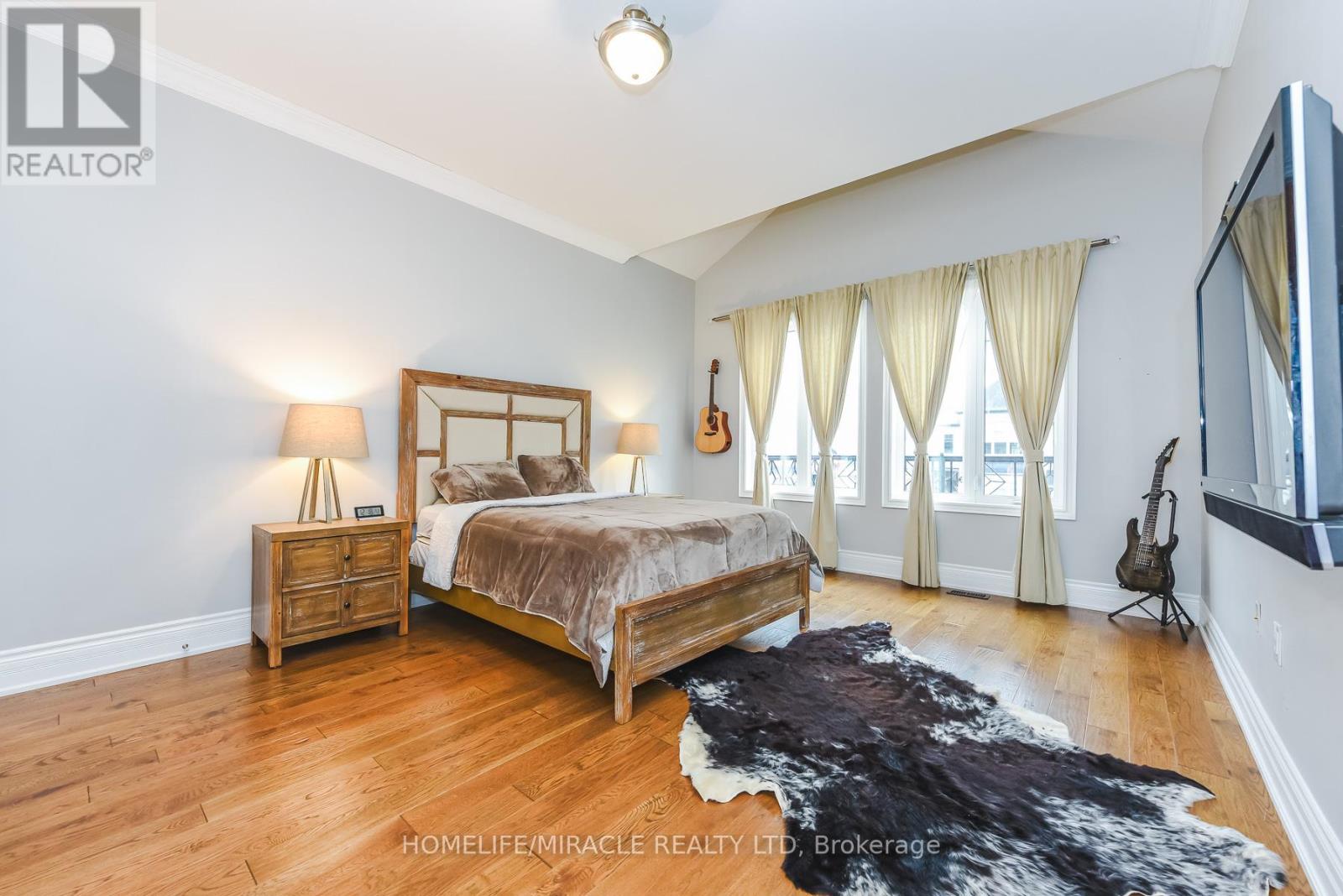 37 VENKATA DRIVE - 21