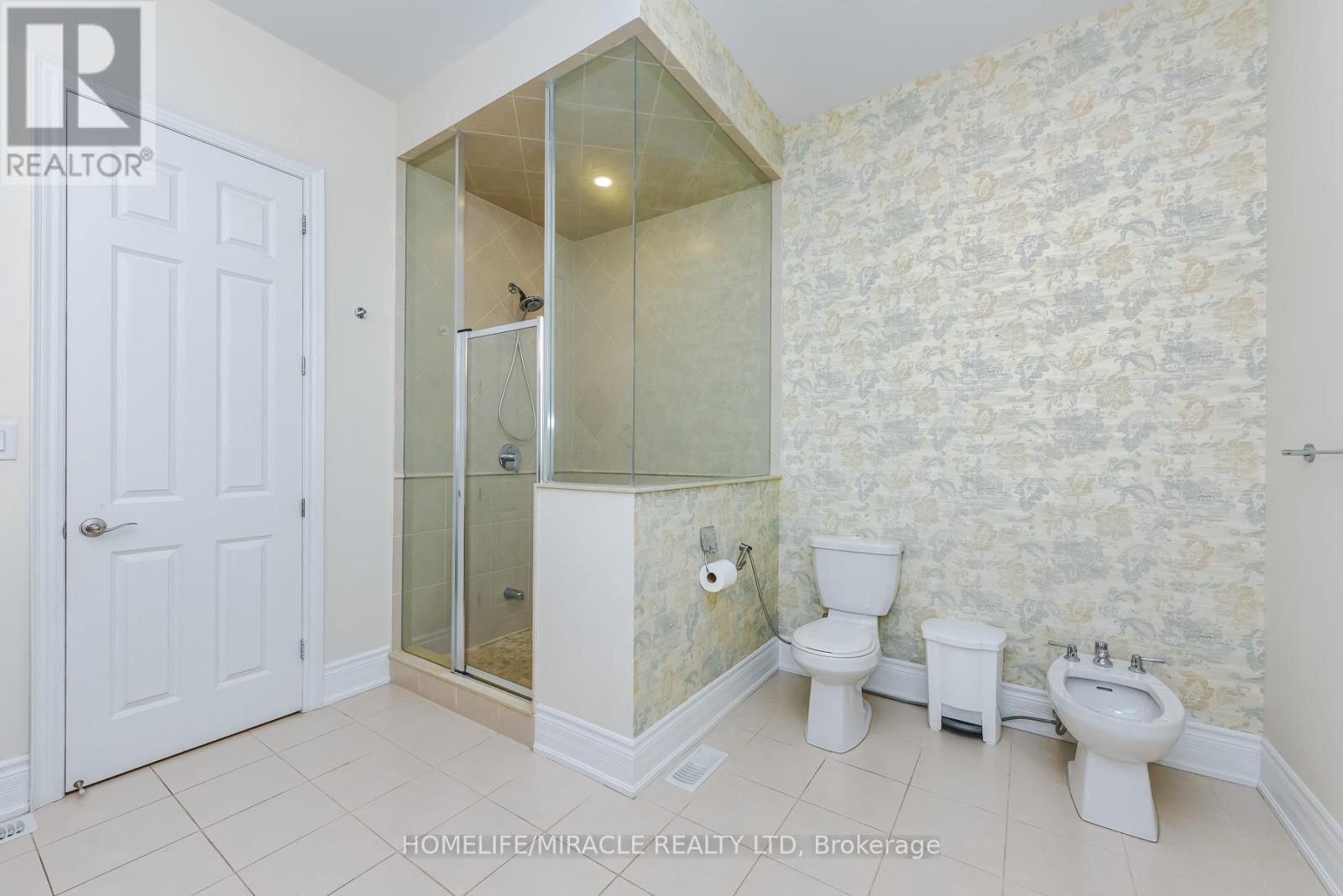 37 VENKATA DRIVE - 38
