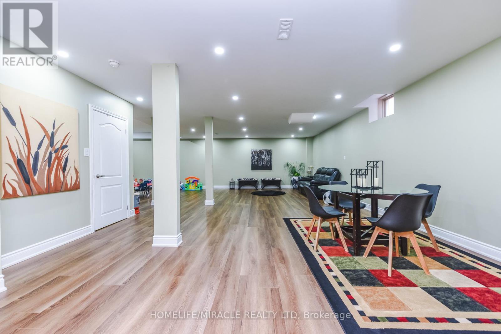 37 VENKATA DRIVE - 41