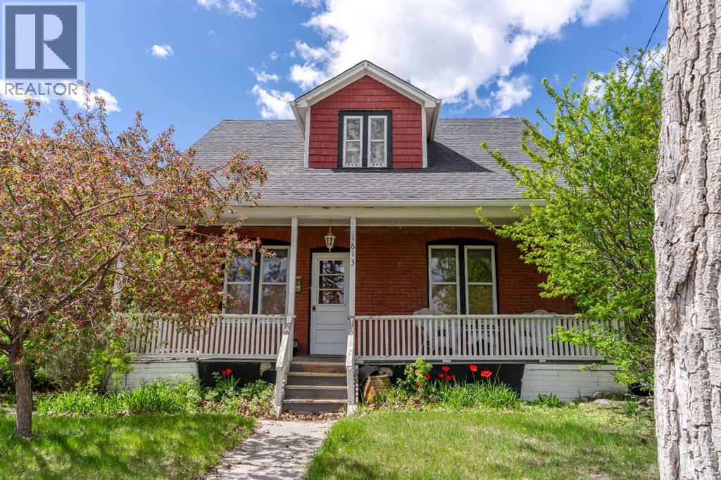 1613 17A Street SE - 1