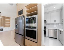 1 14259 Park Drive, Surrey, BC V3R5P1 Photo 6