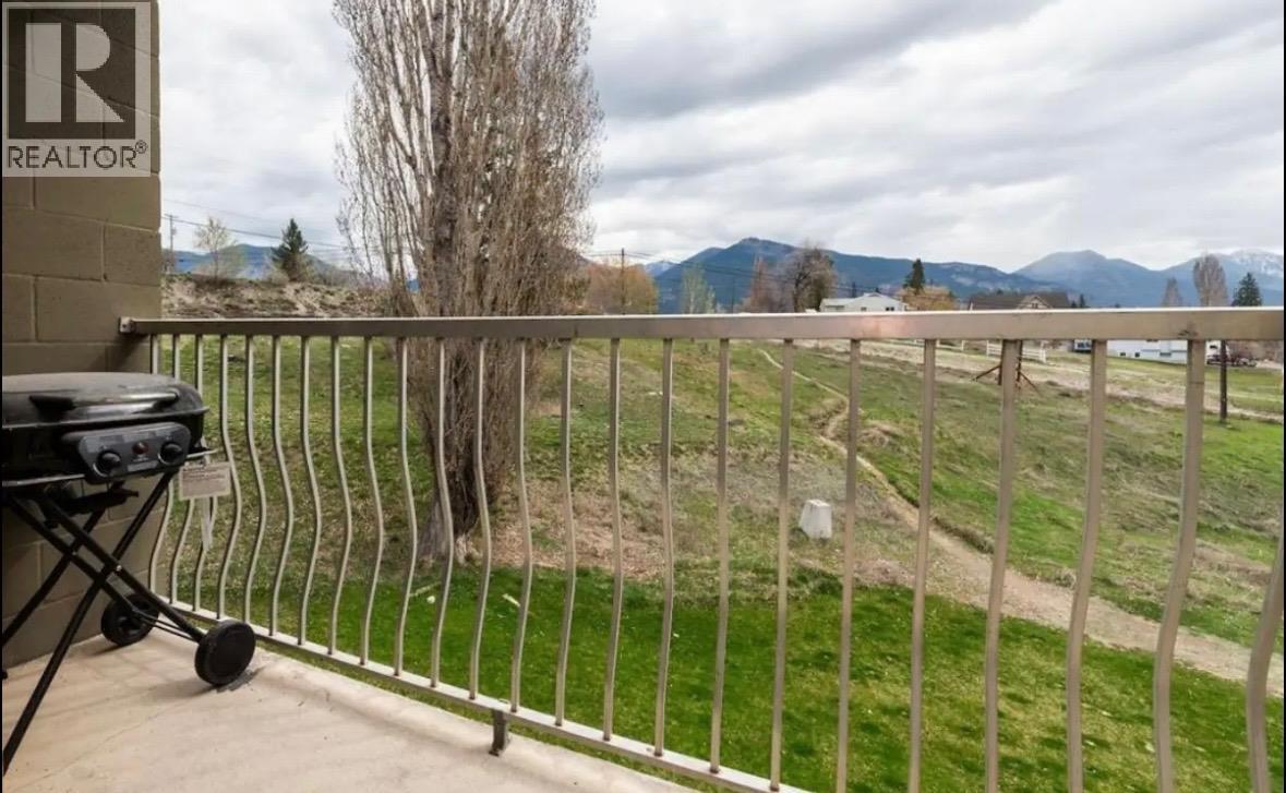 2 Bed, 1 Bath Recreational for Sale in Invermere – 1309 11th Avenue Unit# 67, Invermere - Image 12