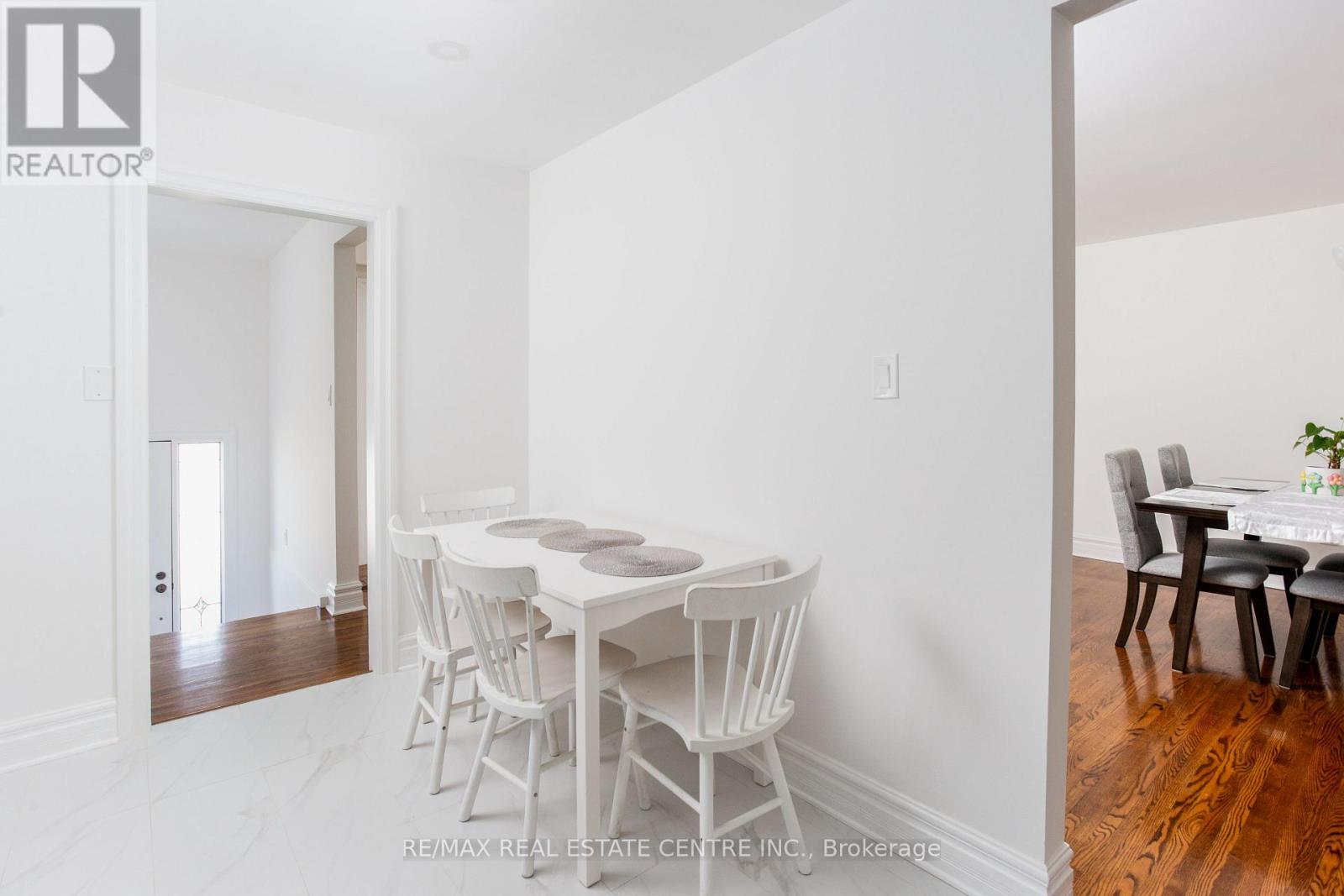 3335 HOMARK DRIVE - 15