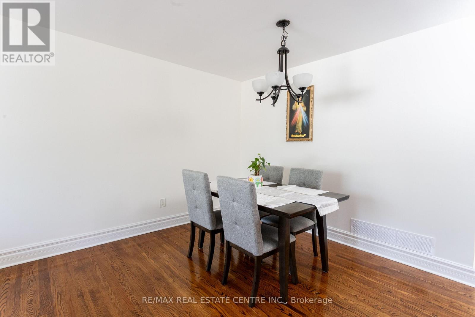 3335 HOMARK DRIVE - 9