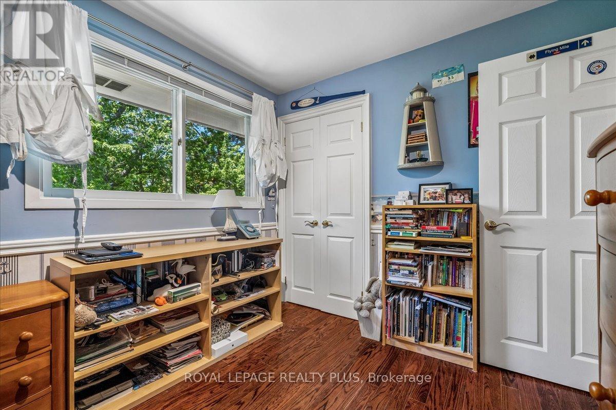 921 CALDER ROAD - 21