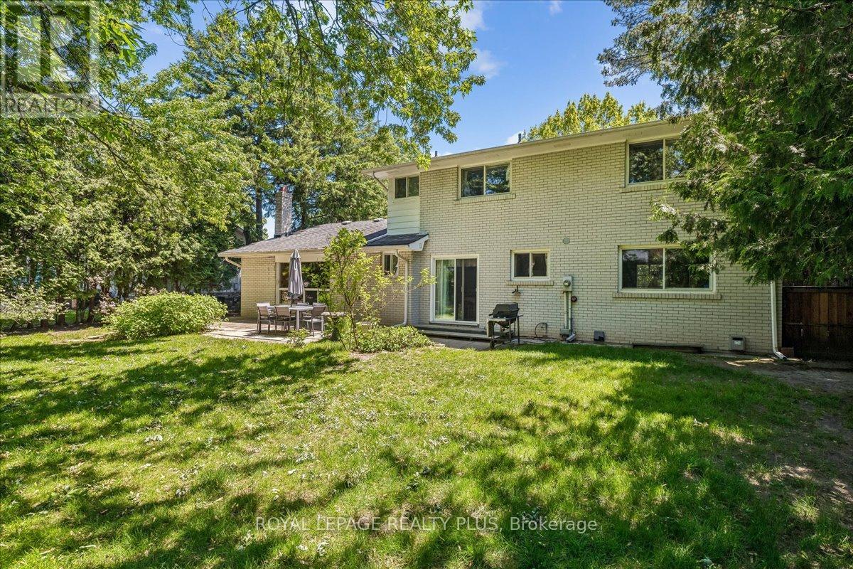 921 CALDER ROAD - 30