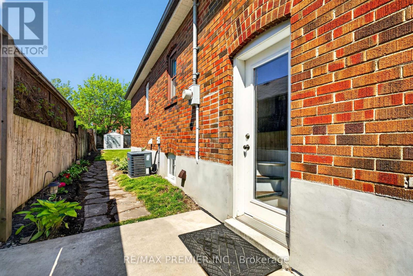 154 FIFTH STREET - 37