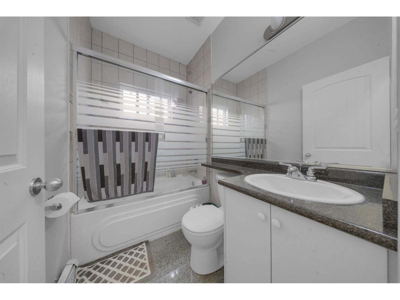 5 Bed, 5 Bath House for Sale in Surrey – 17460 64A AVENUE, Surrey - Image 30