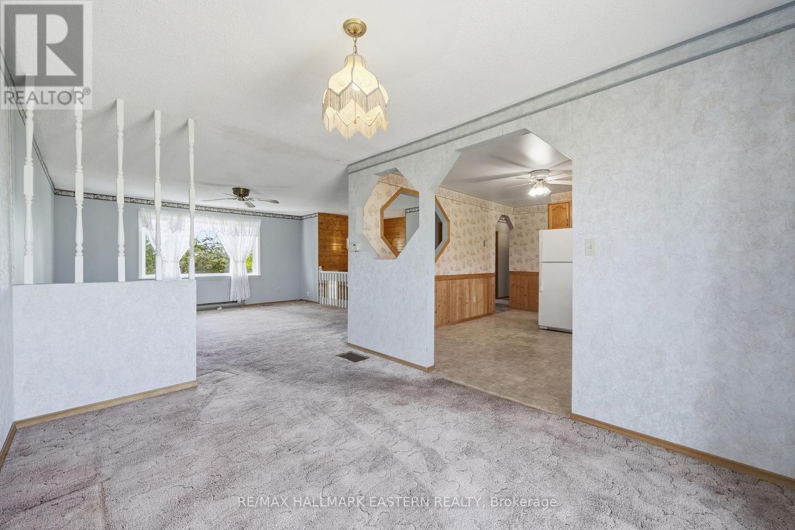 387 HINCHEY ROAD
