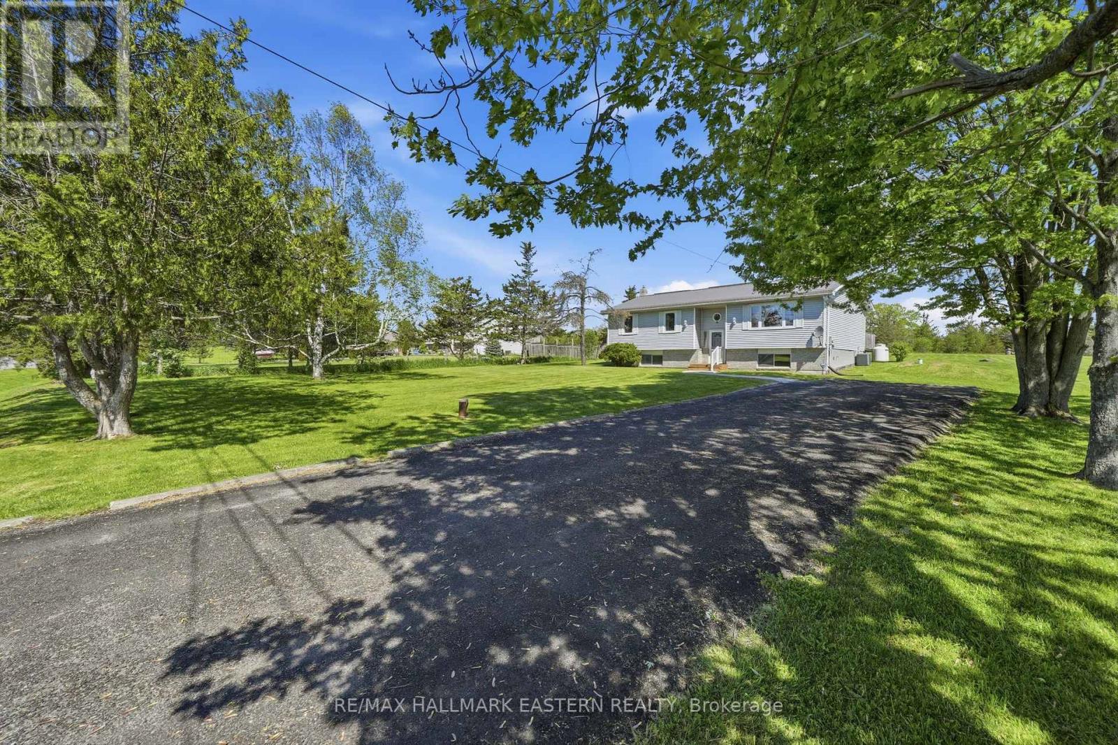 387 HINCHEY ROAD - 7