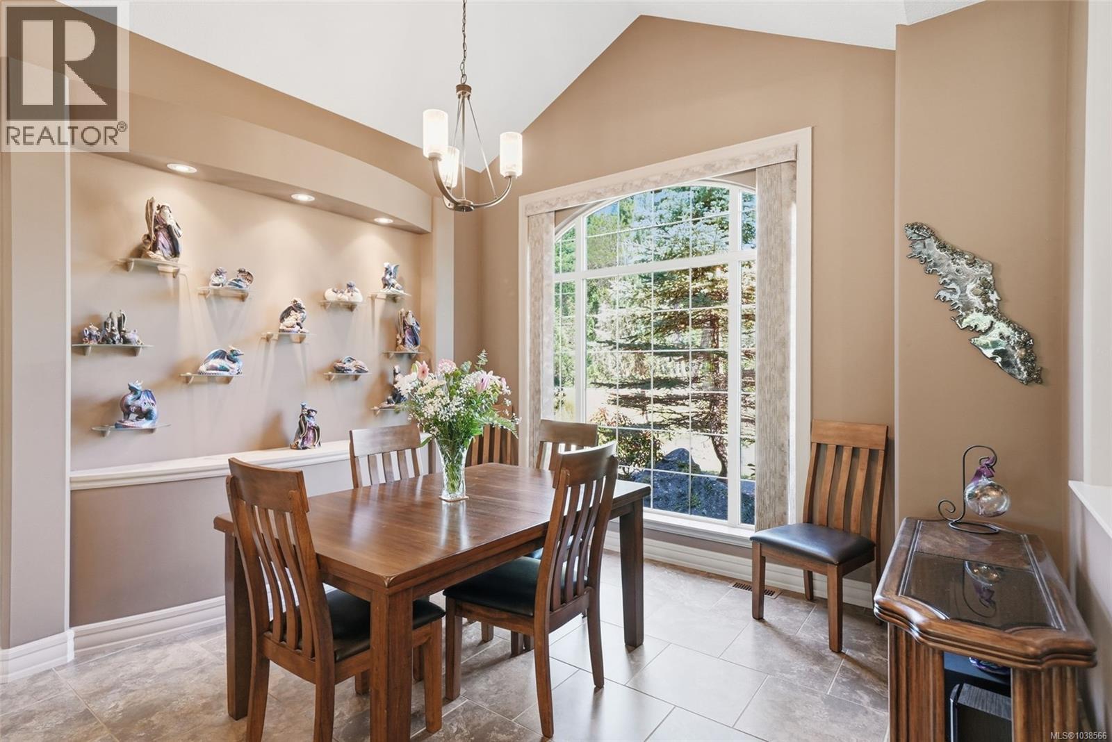 990 View Rd - 34