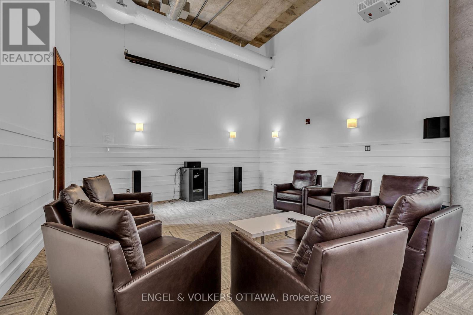 #415 354 GLADSTONE AVENUE - 25