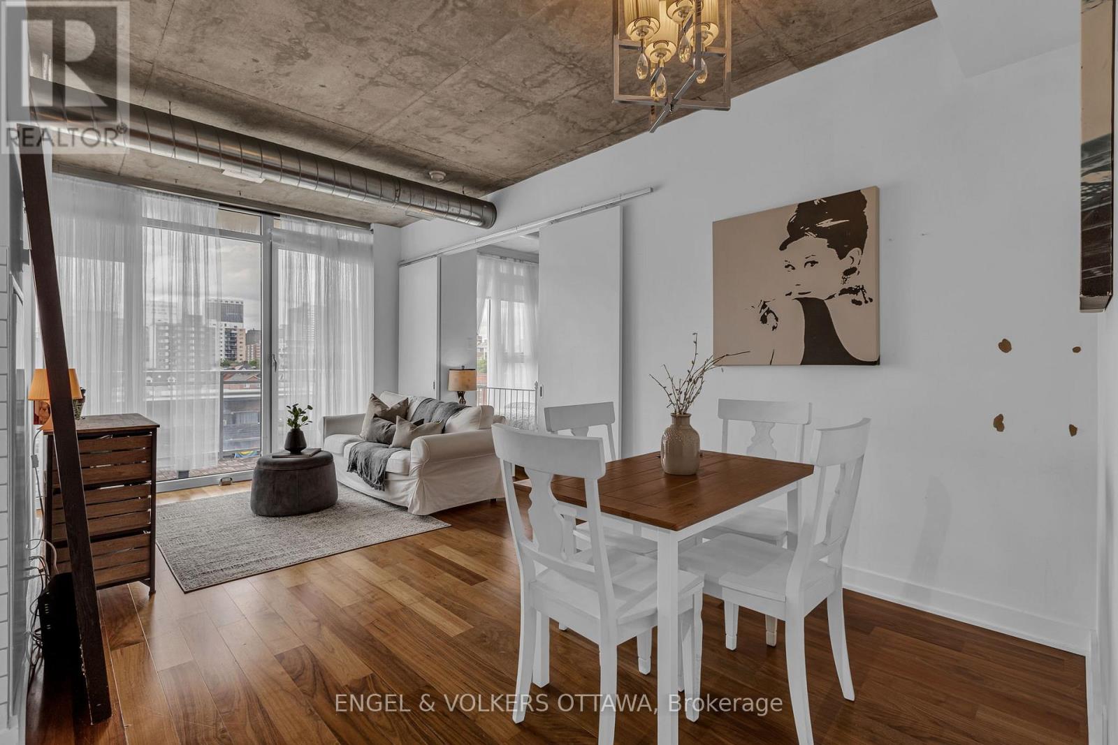 #415 354 GLADSTONE AVENUE - 7