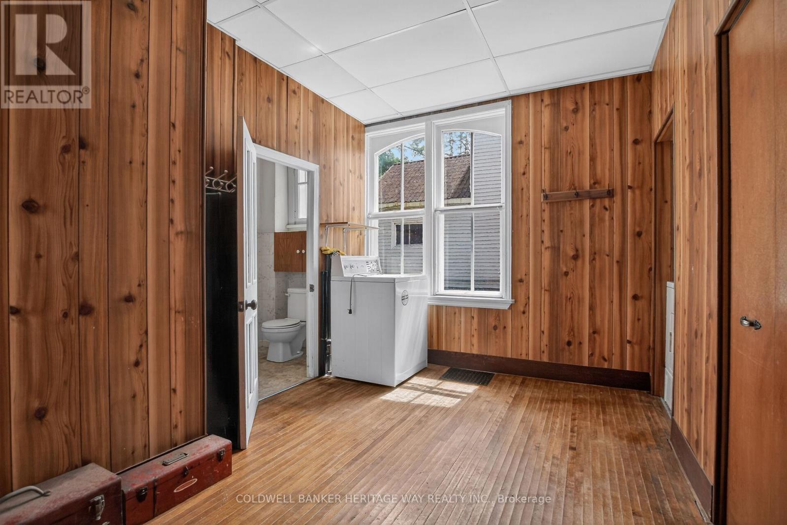 125 CHARLES STREET - 23