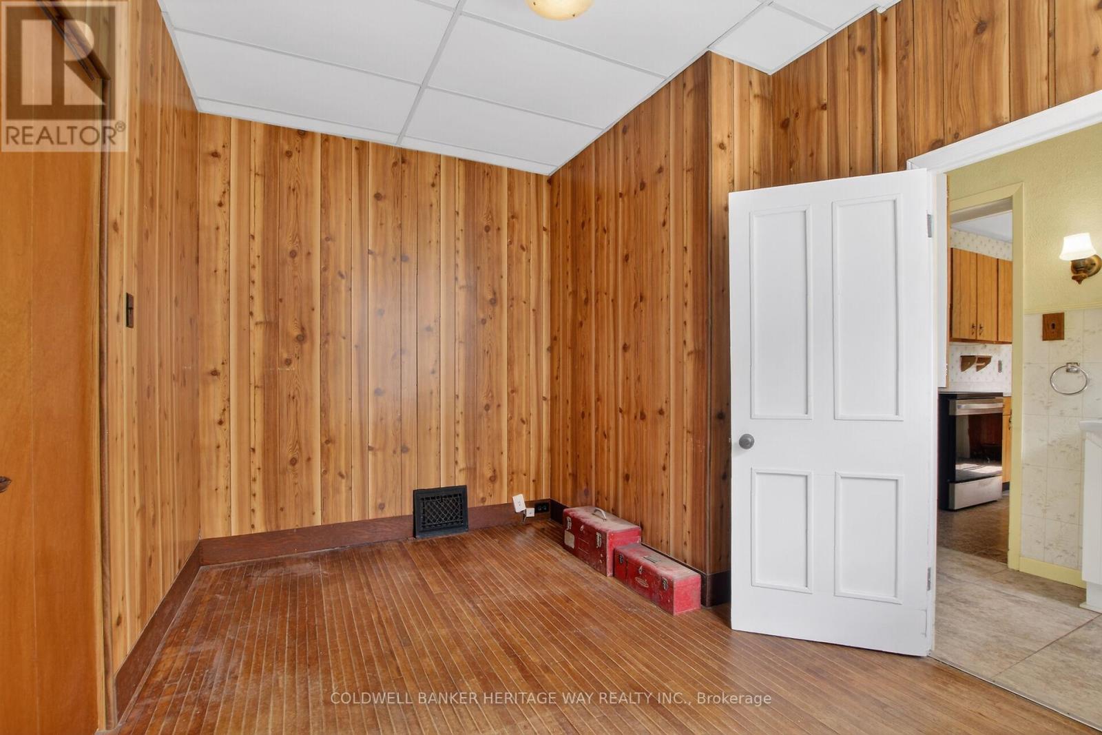 125 CHARLES STREET - 24