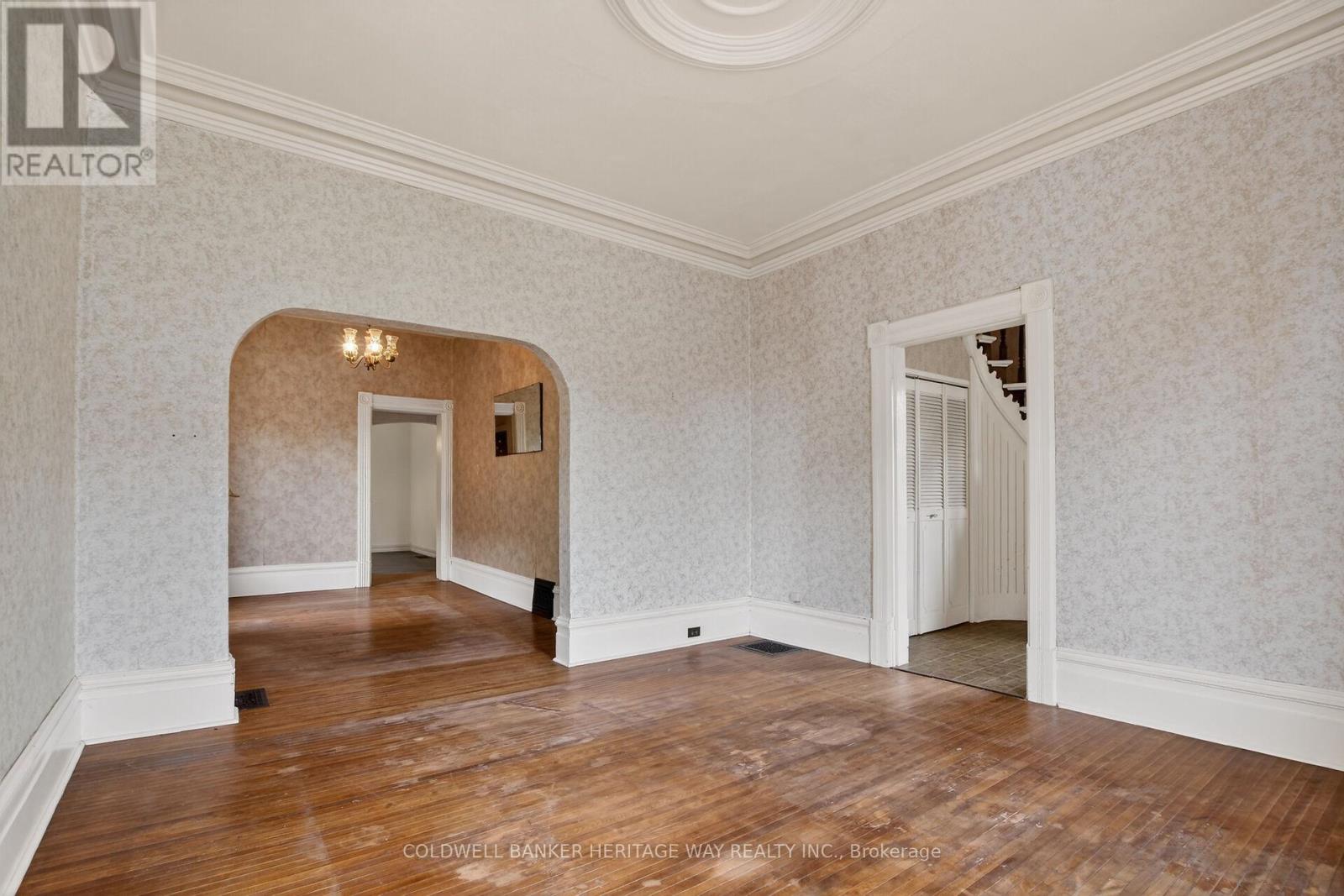 125 CHARLES STREET - 8