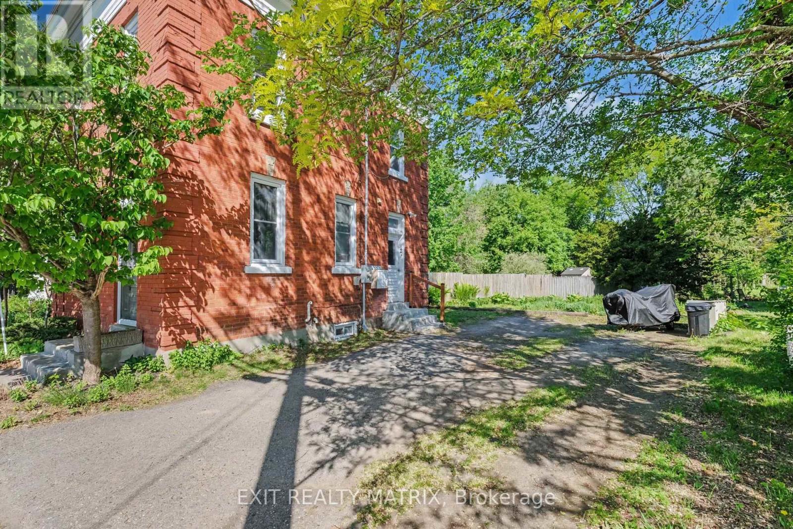 5505 OSGOODE MAIN STREET - 3