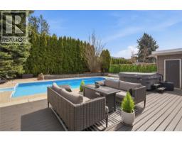  4337 Dunvegan Court, Kelowna