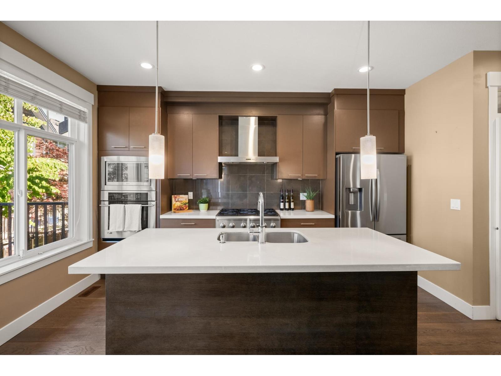 10 15977 26 AVENUE, Surrey