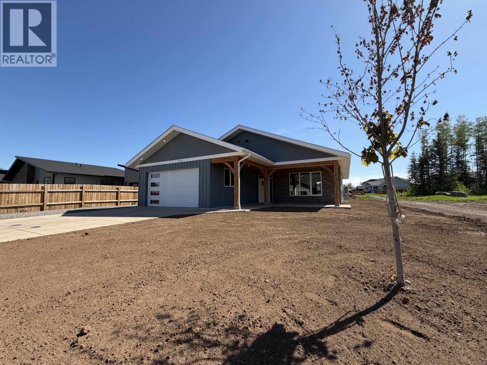 1040 PARKSIDE AVENUE - Image 3